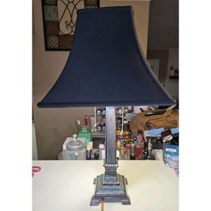 Vintage L & L Metal Neoclassical Corintian Column Table Lamp